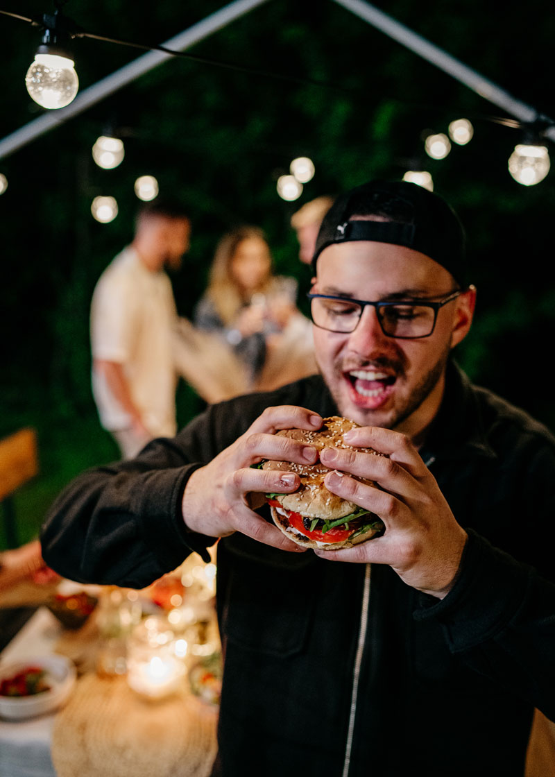 PULLED SMOKY BBQ BURGER